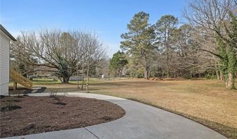 1525 Wynfield Dr, Auburn, GA 30011