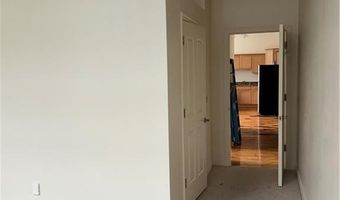 20 Newman Ave 1-1102, East Providence, RI 02916