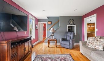 34 Goldsbury Woods Rd, Barre, VT 05641