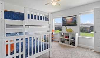 5367 Overland Dr, Biloxi, MS 39532