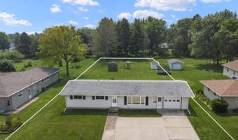 210 E GREENFIELD Ave, Algoma, WI 54201