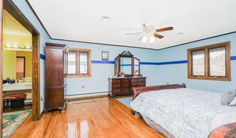 26 Altoona Ave, Staten Island, NY 10306