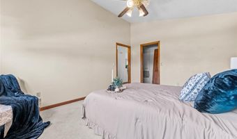 2718 Bryden, Alton, IL 62002