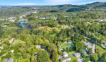 127 Jonestown Rd, Asheville, NC 28804