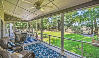 70 Dolphin Point Dr, Beaufort, SC 29907