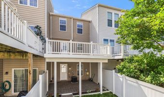 22262 MEADFOOT Ter, Ashburn, VA 20148