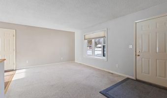 3123 N Hills Blvd, Adrian, MI 49221