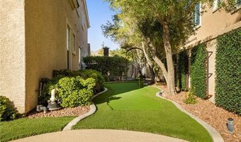 9521 Queen Charlotte Dr, Las Vegas, NV 89145