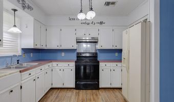 316 Alley St, Abbeville, LA 70510