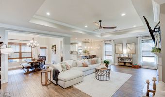 50 High Water Dr, Benton, LA 71006