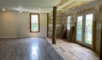 26 Verbraska Ave, Amsterdam, NY 12010