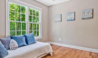 706 RIVERVIEW Ter, Annapolis, MD 21401