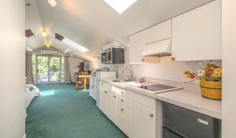 921 E Huron St 6, Ann Arbor, MI 48104