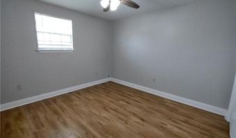 116 YORKE St C, Belle Chasse, LA 70037