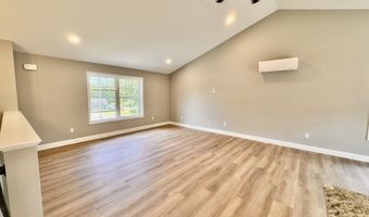 67 Paradise Dr, Brooklyn, CT 06234