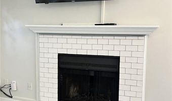 1102 Defoors Lndg NW, Atlanta, GA 30318