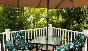 52 Faith Ln 52, Danbury, CT 06810