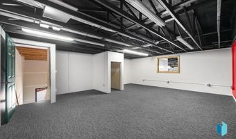 515 N Splitrock Blvd 4, Brandon, SD 57005
