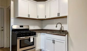 566 MCKINLEY Ave, Akron, OH 44311