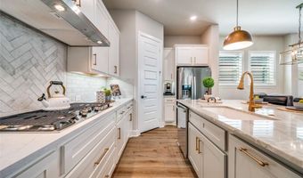 6333 Hedgecoxe Rd, The Colony, TX 75056