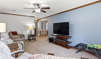 1301 Sandy Ridge Ln, Altoona, WI 54720