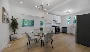 2712 S DAKOTA Ave NE, Washington, DC 20018