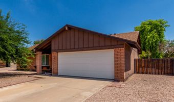 2807 W NEWTON Ct, Chandler, AZ 85224