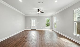 1924 Valdemar Pl, Bossier City, LA 71112