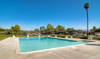 242 Eveningside Gln, Escondido, CA 92026