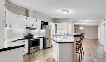 411 Louis Dr, Abbeville, LA 70510