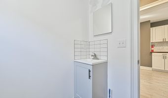 1006 N Ohio Ave, Atlantic City, NJ 08401