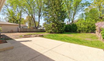 520 S Rammer Ave, Arlington Heights, IL 60004