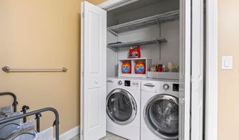 38 Harvest Hill Ln 38, Auburn, ME 04210