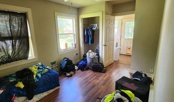 246 E 14th St, Baxter Springs, KS 66713