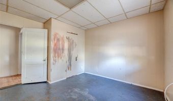 909 W Minnesota Ave, Chickasha, OK 73018