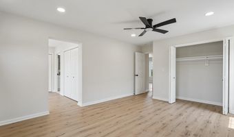 1992 RETTA GILLIAM Ct SE, Washington, DC 20020