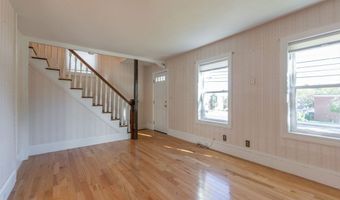 66 S Westfield St, Agawam, MA 01030