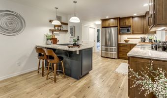 7230 SW SORRENTO Rd, Beaverton, OR 97008