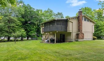 60 Smith Hill Rd, Airmont, NY 10952