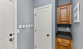 707 NE 46th Ct, Ankeny, IA 50021