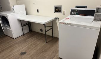 201 Ohua Ave Tower-2 #3313, Honolulu, HI 96815