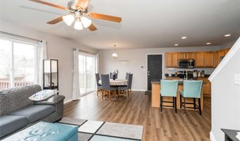 2615 13th St SW, Altoona, IA 50009
