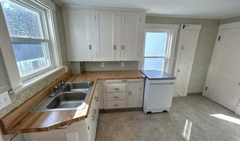 208 7th St, Bangor, ME 04401
