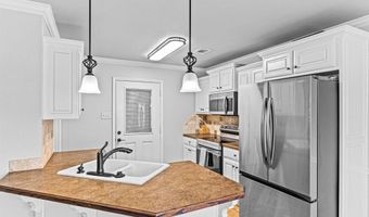 704 Rolling Rock Dr, Austin, AR 72007