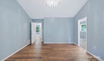 21 Moriah Ln, Asheville, NC 28803