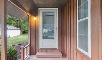 131 Moyer Ave, Alma, MI 48801