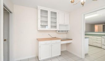 315 E High St, Baldwin City, KS 66006