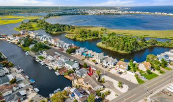 466 E Bay Ave, Barnegat, NJ 08005