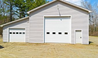 816 Riverside Dr, Augusta, ME 04330