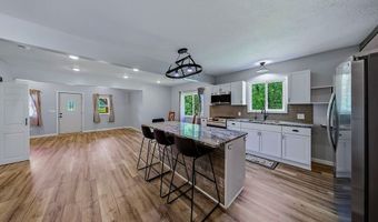 16251 River St NE, Alliance, OH 44601